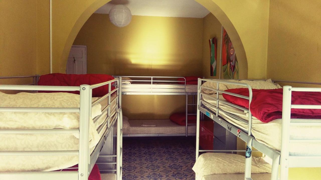 Casa Babylon Backpakers Hostel Málaga Extérieur photo
