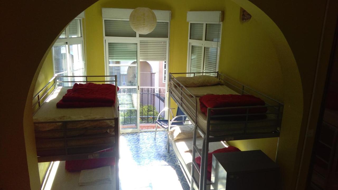 Casa Babylon Backpakers Hostel Málaga Extérieur photo