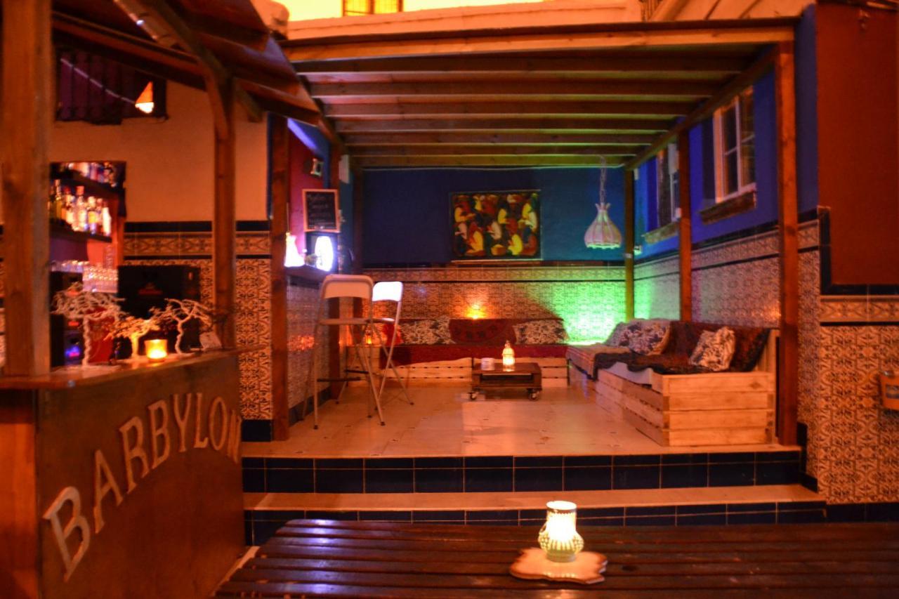 Casa Babylon Backpakers Hostel Málaga Extérieur photo