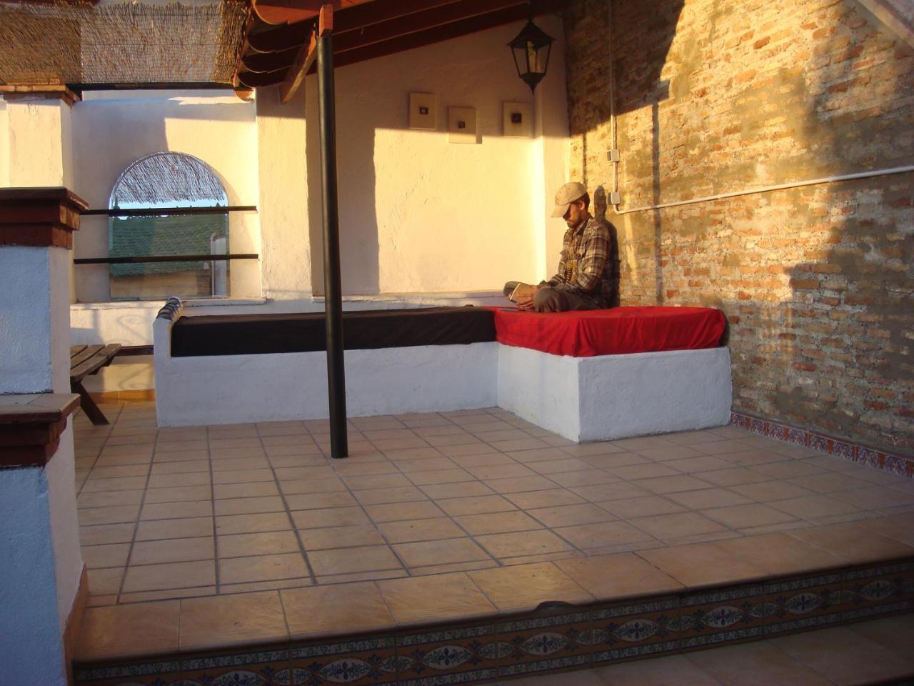 Casa Babylon Backpakers Hostel Málaga Extérieur photo
